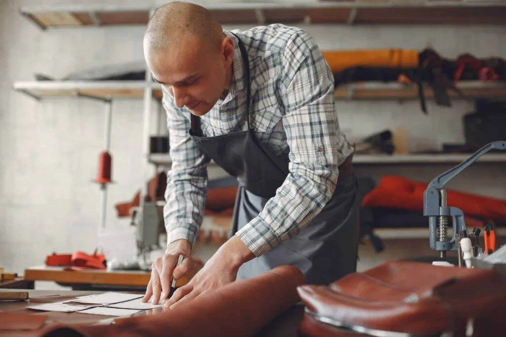 leather, workshop