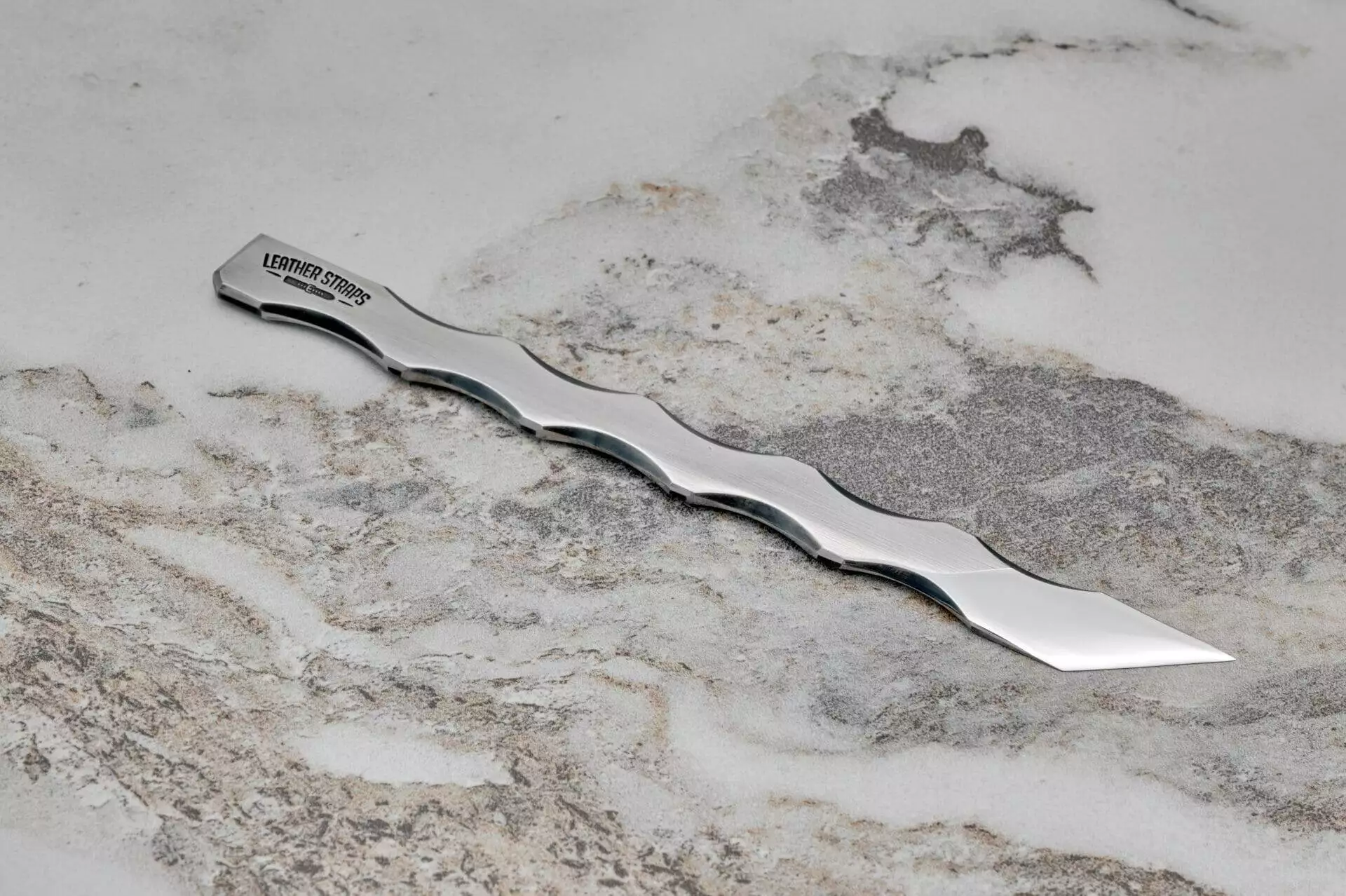 Bolt Leather Scalpel, marble.