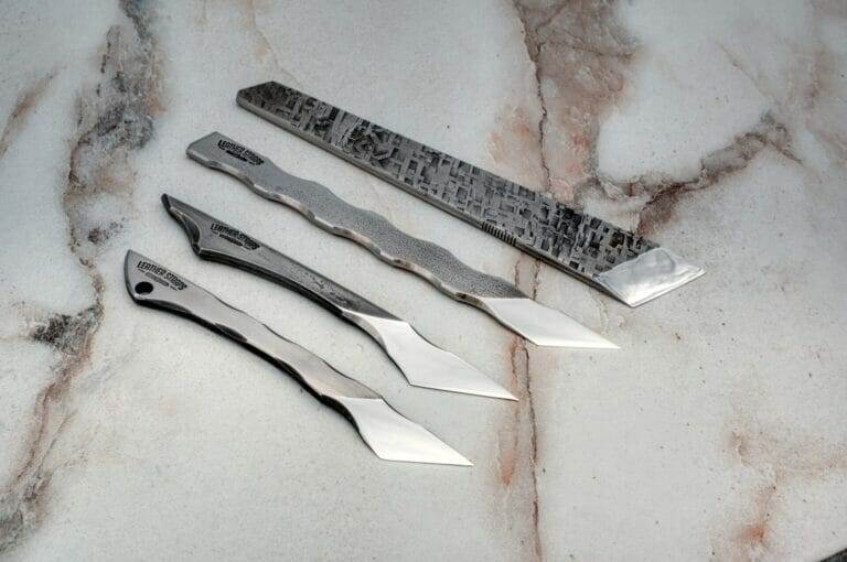 Knives, marble